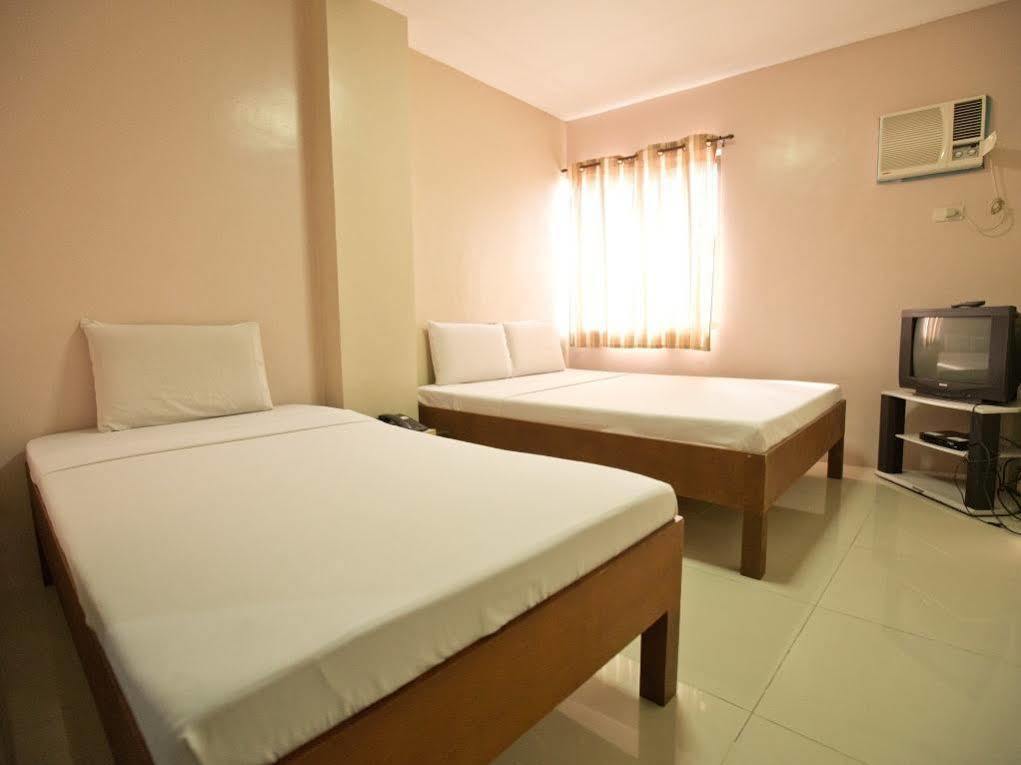 Travelbee Business Inn Cebu Exteriör bild