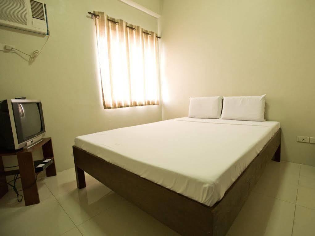 Travelbee Business Inn Cebu Exteriör bild