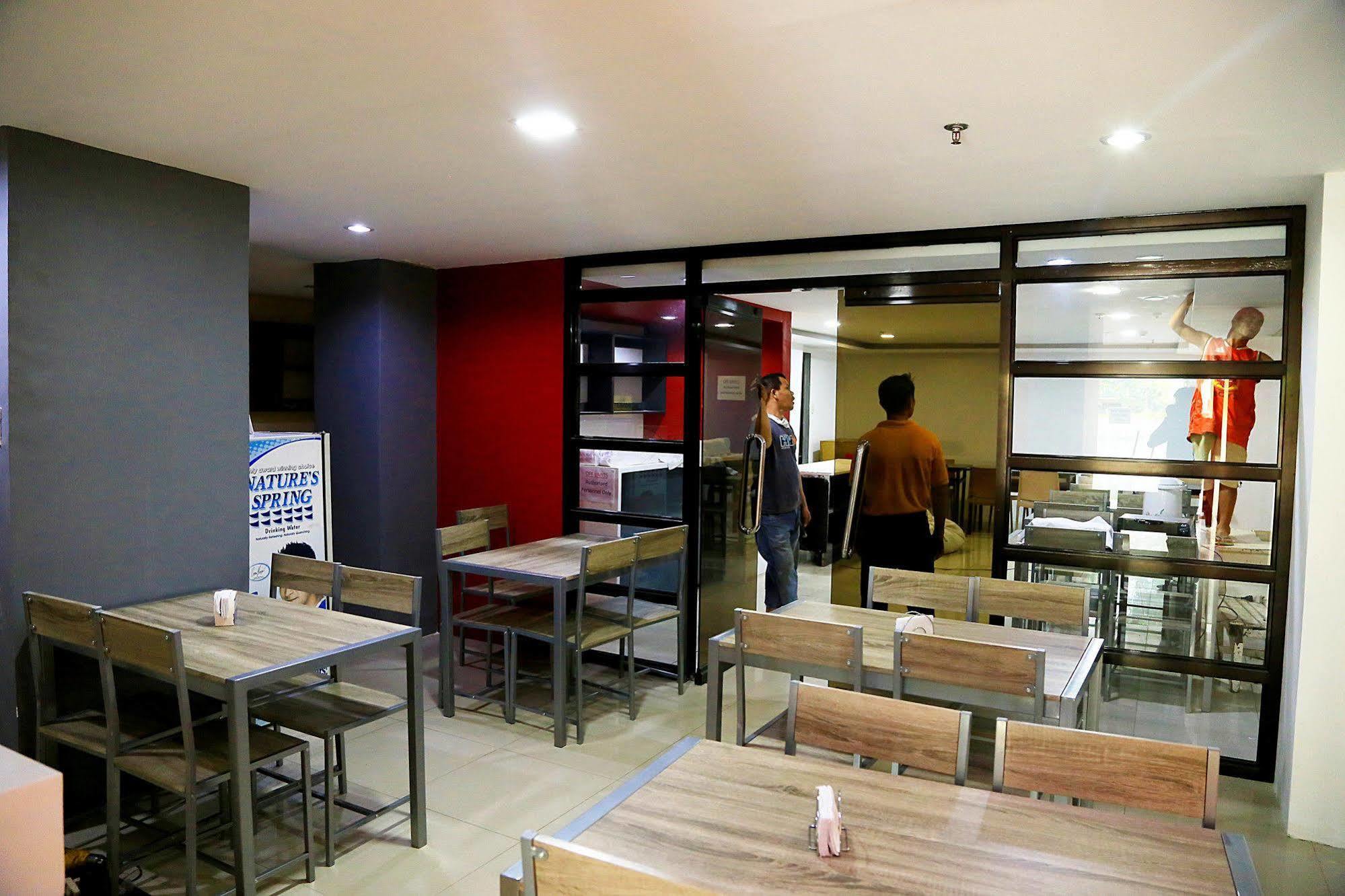 Travelbee Business Inn Cebu Exteriör bild