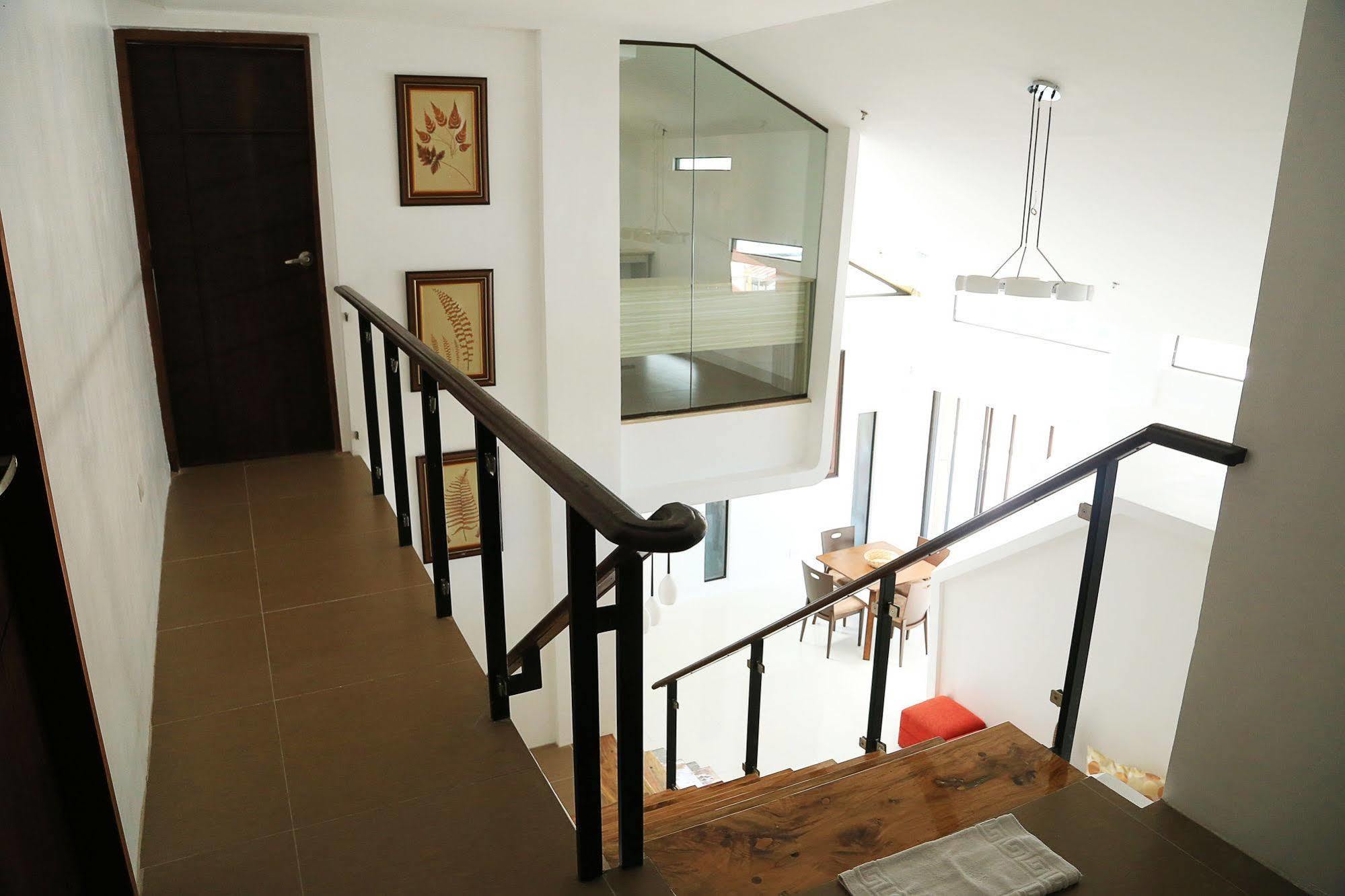 Travelbee Business Inn Cebu Exteriör bild